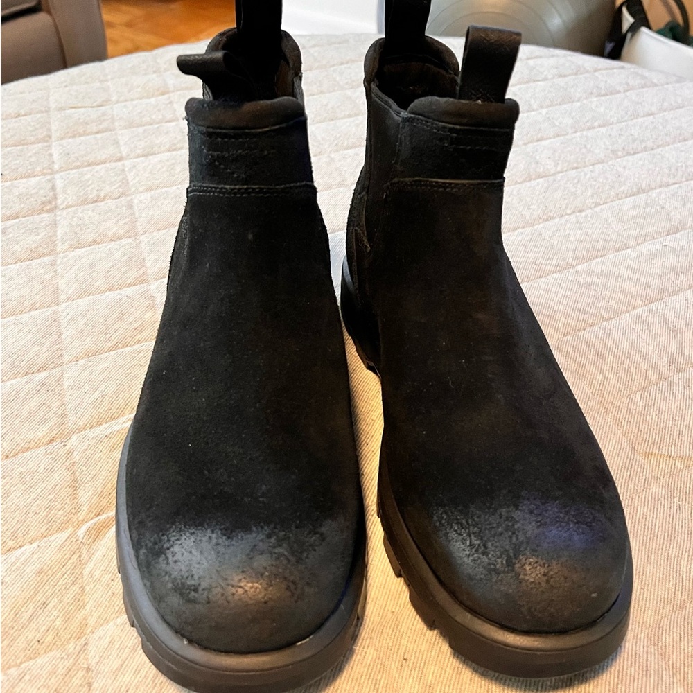 NWOT UGG Sz 40 M7 W9 Black Waterproof Suede Sherpa Hillmont Chelsea Ankle Boots - Picture 8 of 15
